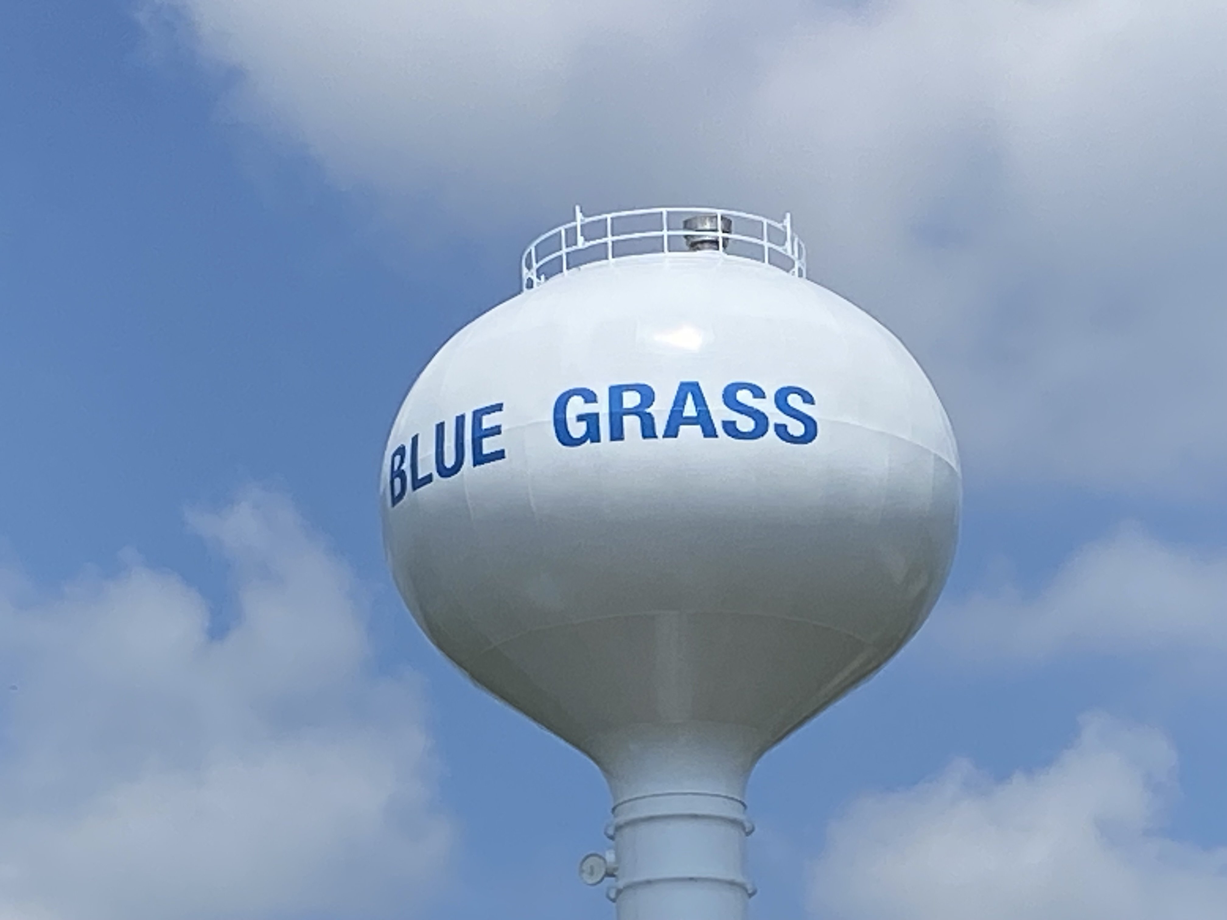 Blue_Grass_Iowa