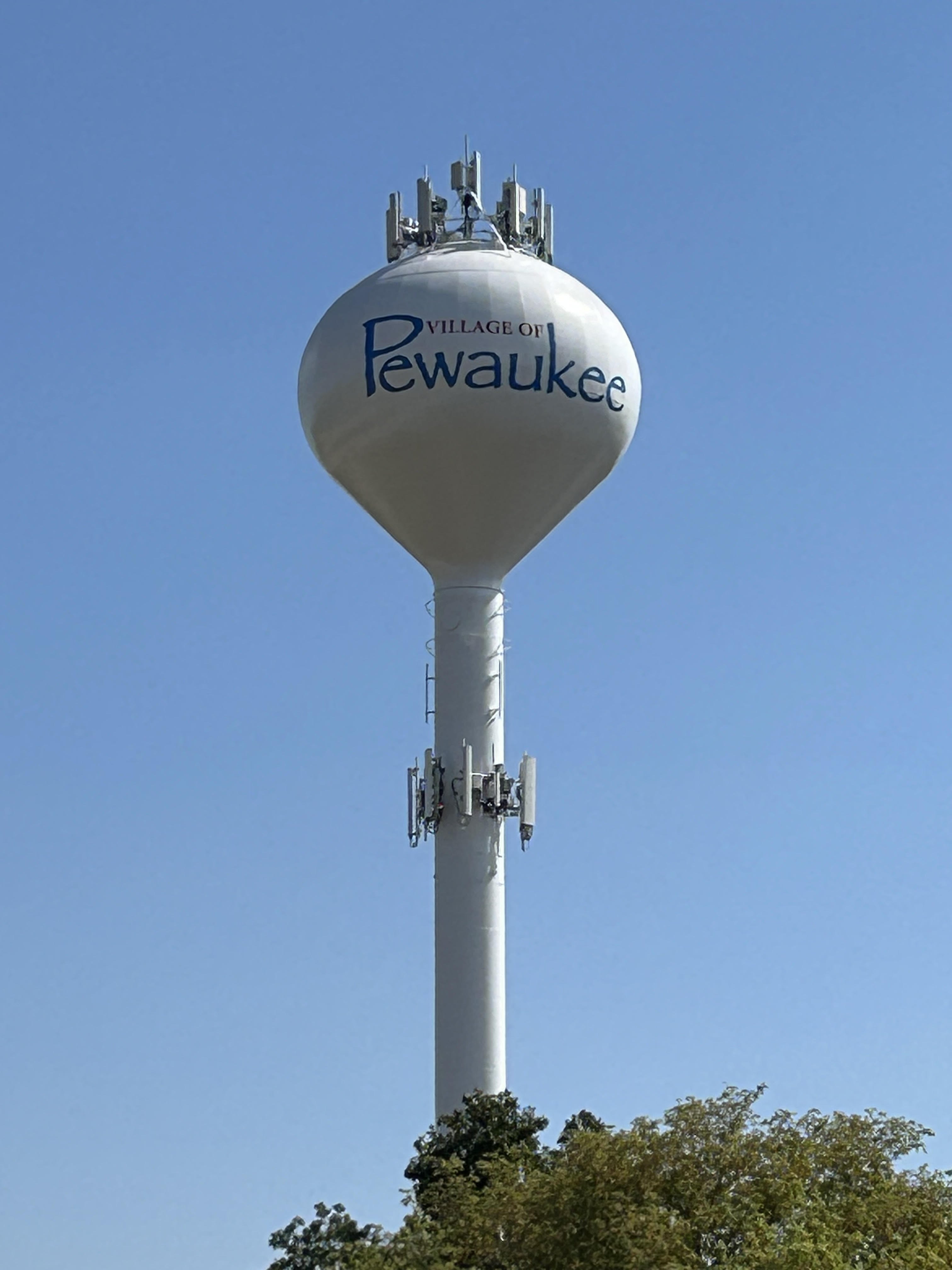 Village_Of_Pewaukee_Wisconsin